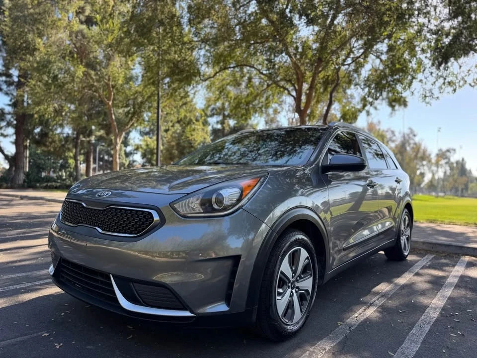 2018 Kia Niro - Image 8 of 14