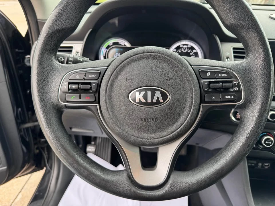 2018 Kia Niro - Image 9 of 16