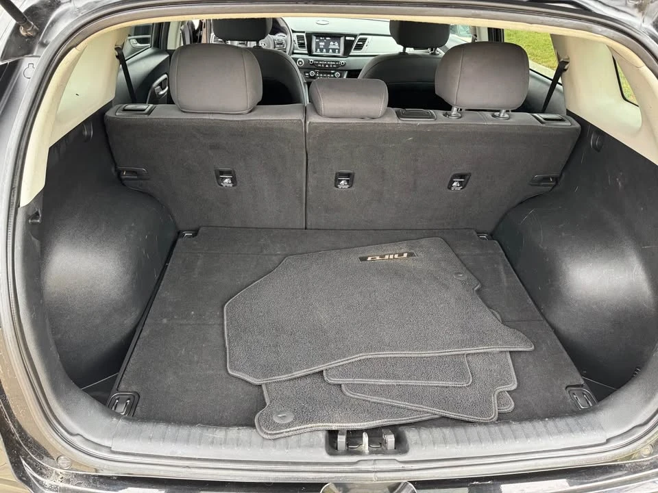 2018 Kia Niro - Image 5 of 16