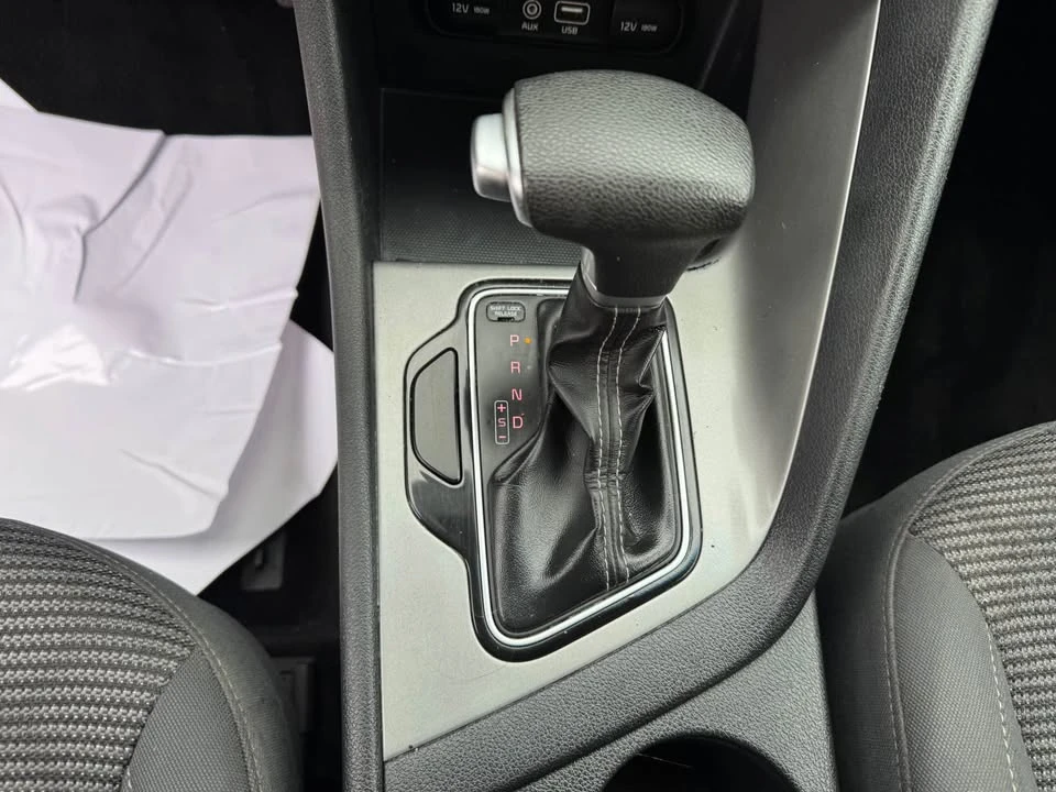 2018 Kia Niro - Image 12 of 16