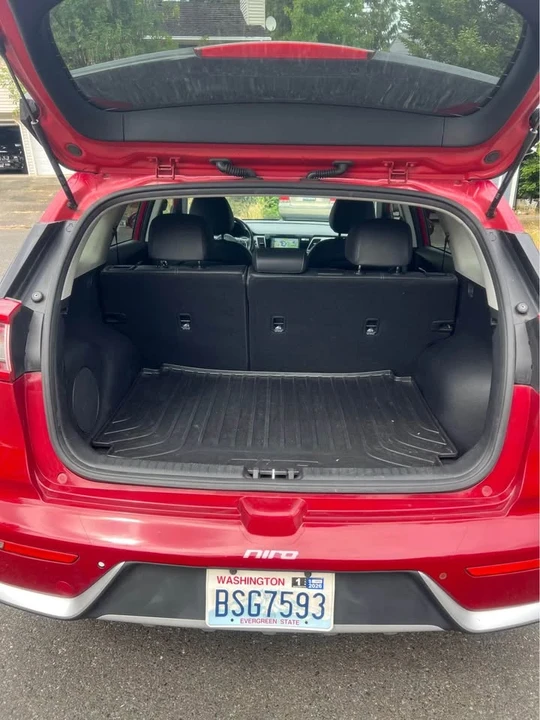 2018 Kia Niro - Image 4 of 9