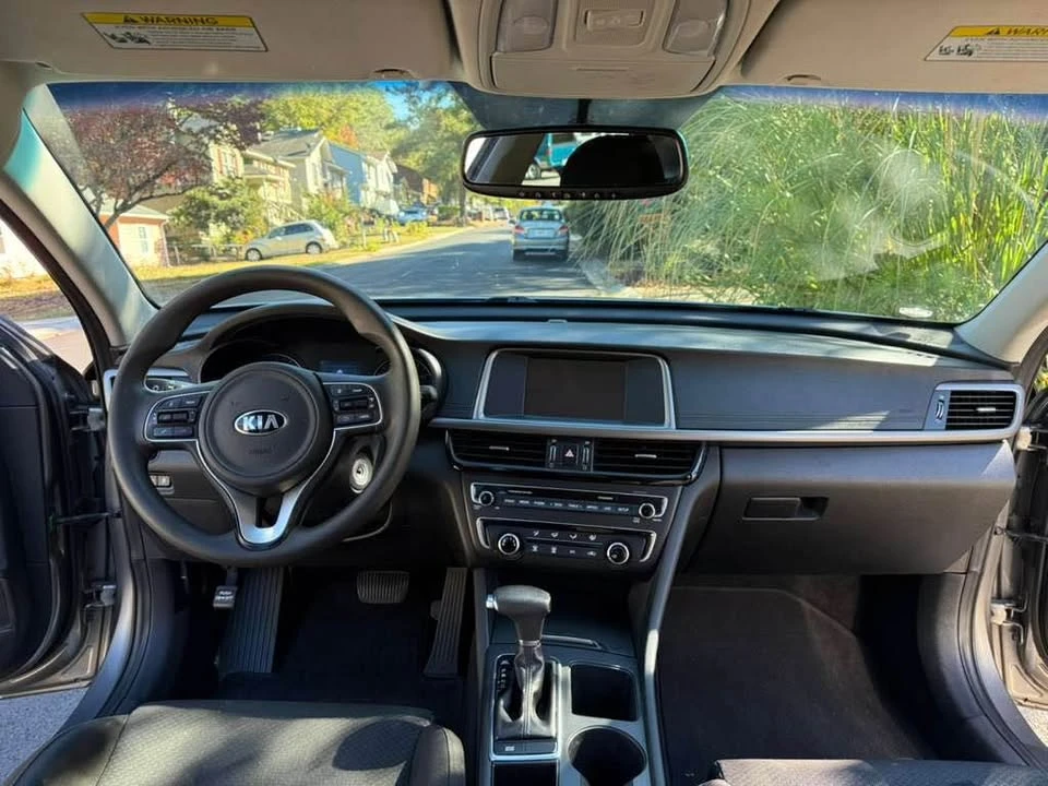 2018 Kia Optima/K5 - Image 8 of 12