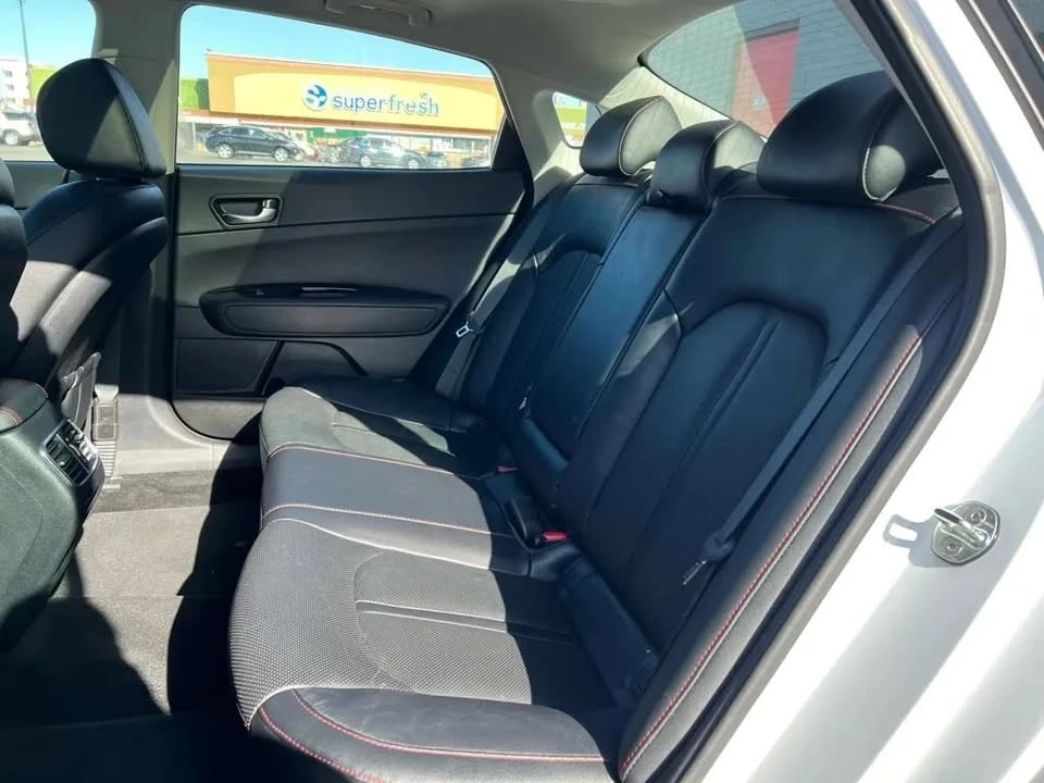 2018 Kia Optima/K5 - Image 12 of 20