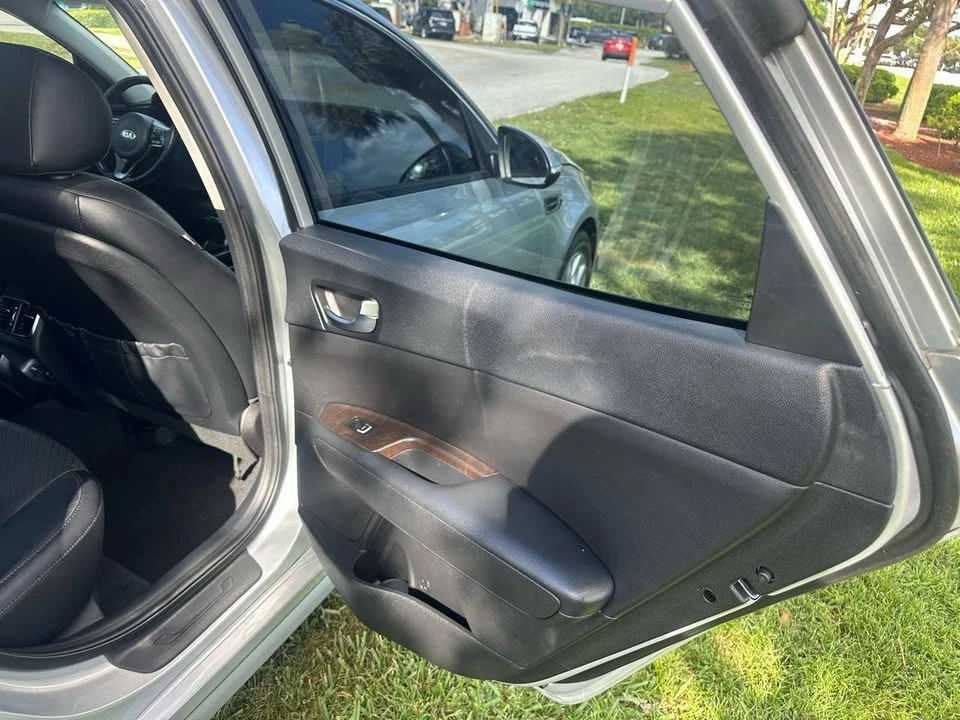 2018 Kia Optima/K5 - Image 16 of 20