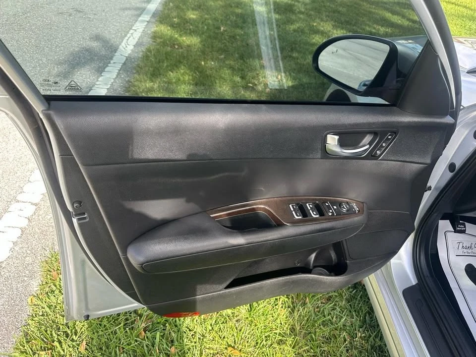 2018 Kia Optima/K5 - Image 11 of 20
