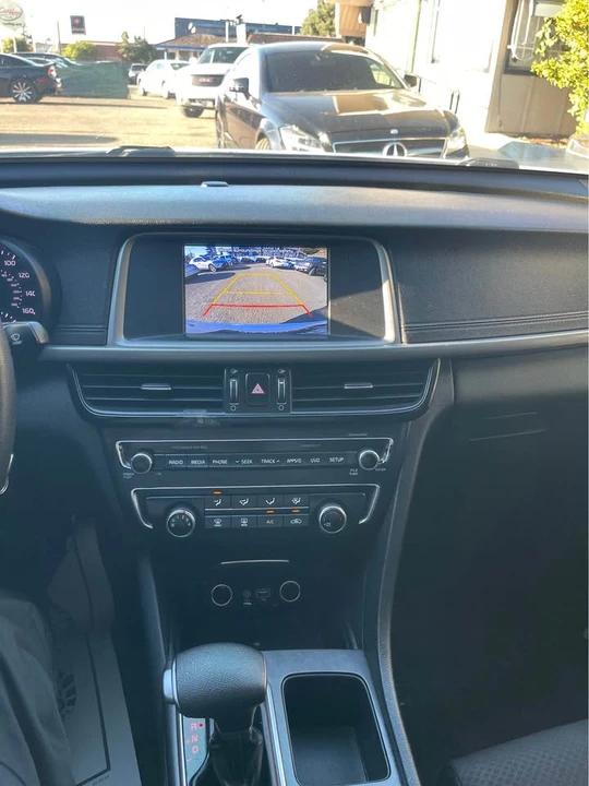 2018 Kia Optima/K5 - Image 6 of 10
