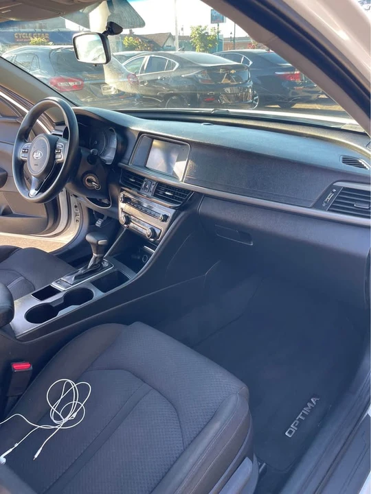2018 Kia Optima/K5 - Image 9 of 10