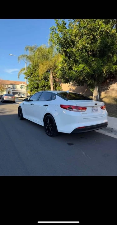 2018 Kia Optima/K5 - Image 4 of 10