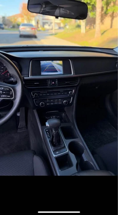 2018 Kia Optima/K5 - Image 9 of 10