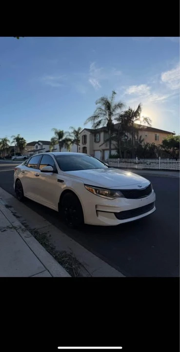 2018 Kia Optima/K5 - Image 3 of 10