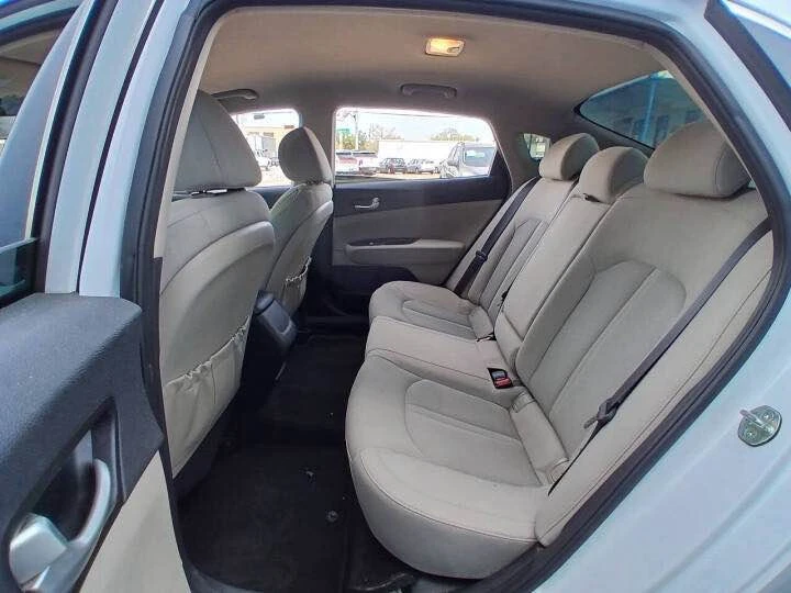 2018 Kia Optima/K5 - Image 5 of 16
