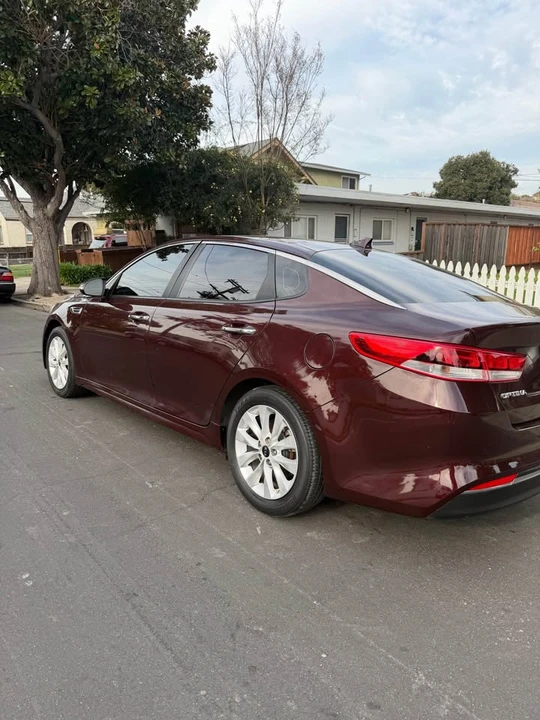 2018 Kia Optima/K5 - Image 3 of 11
