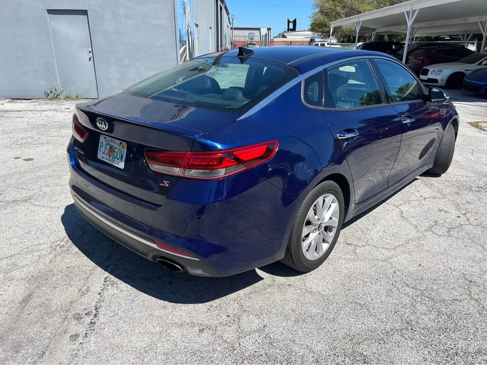 2018 Kia Optima/K5 - Image 5 of 12