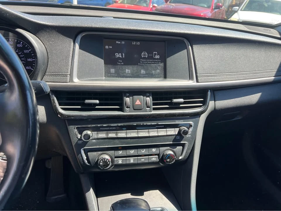 2018 Kia Optima/K5 - Image 9 of 12