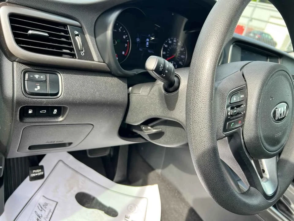 2018 Kia Optima/K5 - Image 10 of 18