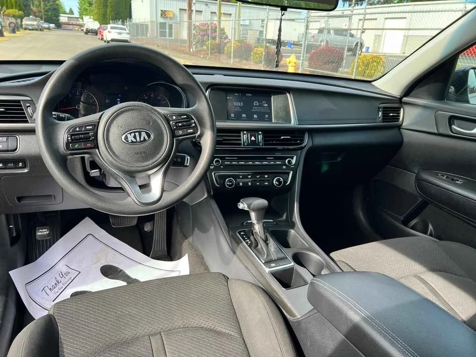 2018 Kia Optima/K5 - Image 13 of 18