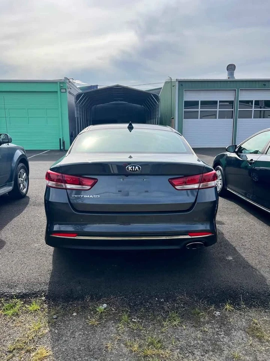 2018 Kia Optima/K5 - Image 6 of 18