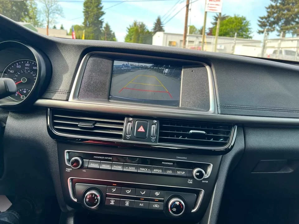 2018 Kia Optima/K5 - Image 8 of 18