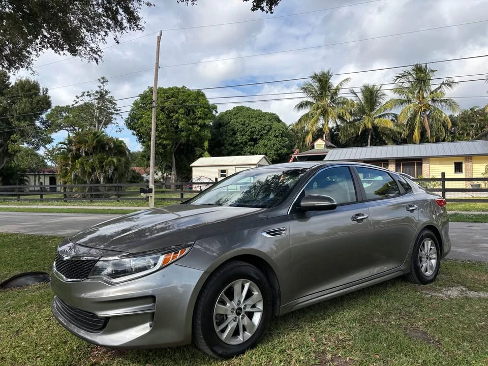 2018 Kia Optima/K5 - Image 7 of 10