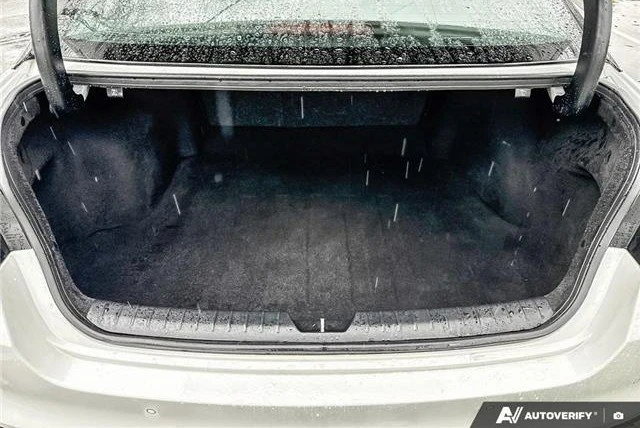 2018 Kia Optima/K5 - Image 8 of 12
