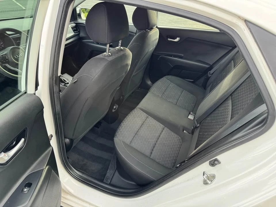 2018 Kia Rio - Image 14 of 19