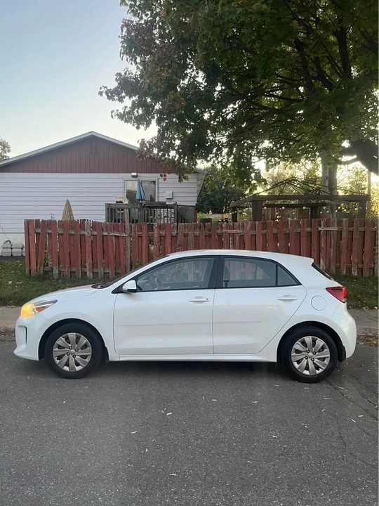 2018 Kia Rio - Image 2 of 7