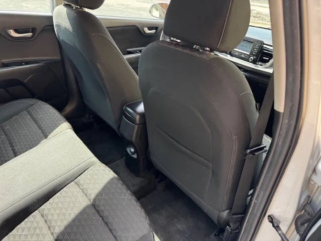 2018 Kia Rio - Image 15 of 19