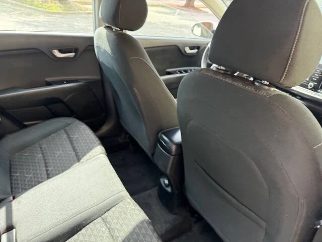 2018 Kia Rio - Image 16 of 19