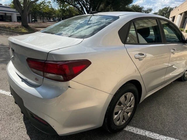 2018 Kia Rio - Image 8 of 19