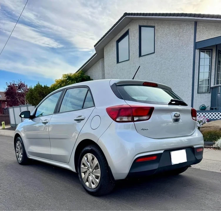 2018 Kia Rio - Image 4 of 14