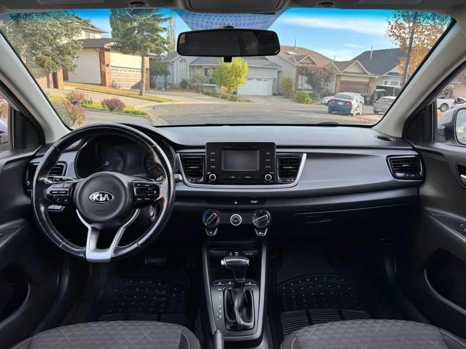 2018 Kia Rio - Image 7 of 14