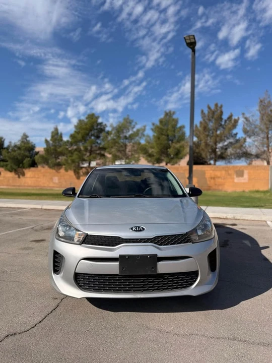2018 Kia Rio - Image 3 of 5