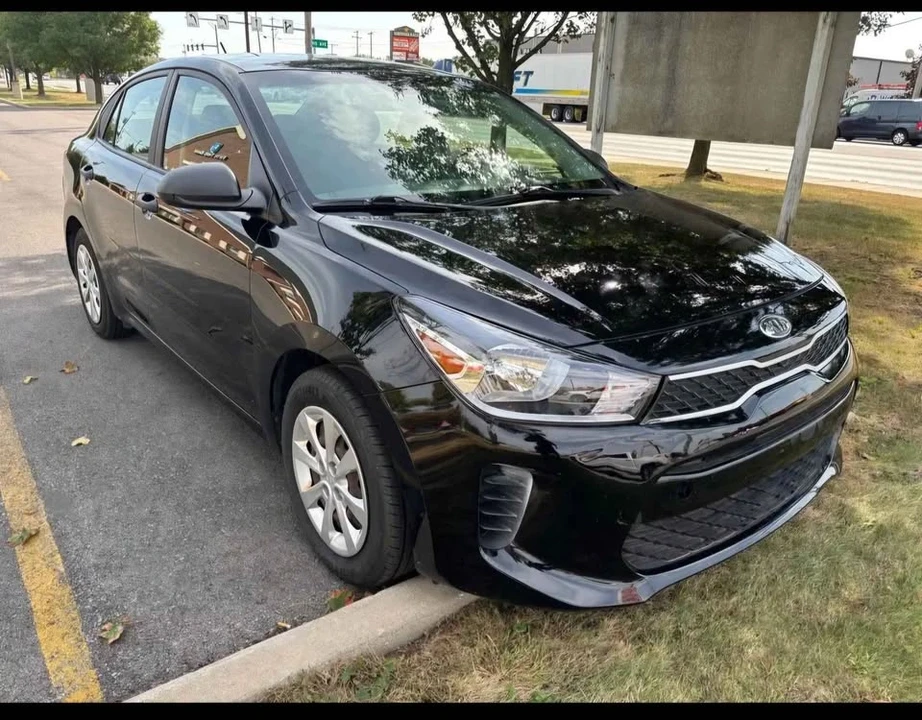 2018 Kia Rio - Image 2 of 10