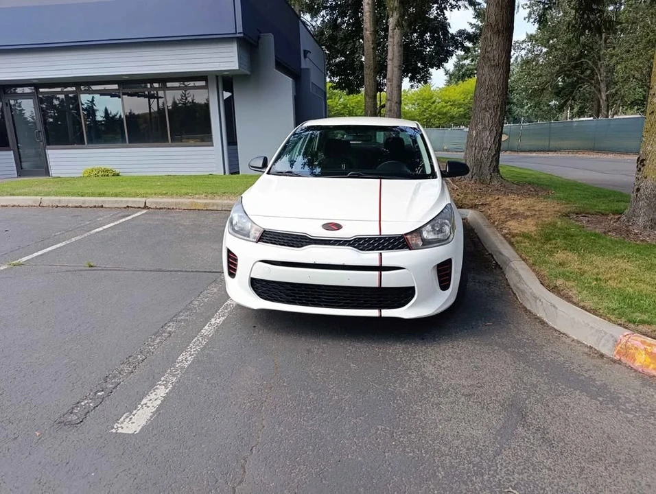 2018 Kia Rio - Image 4 of 14