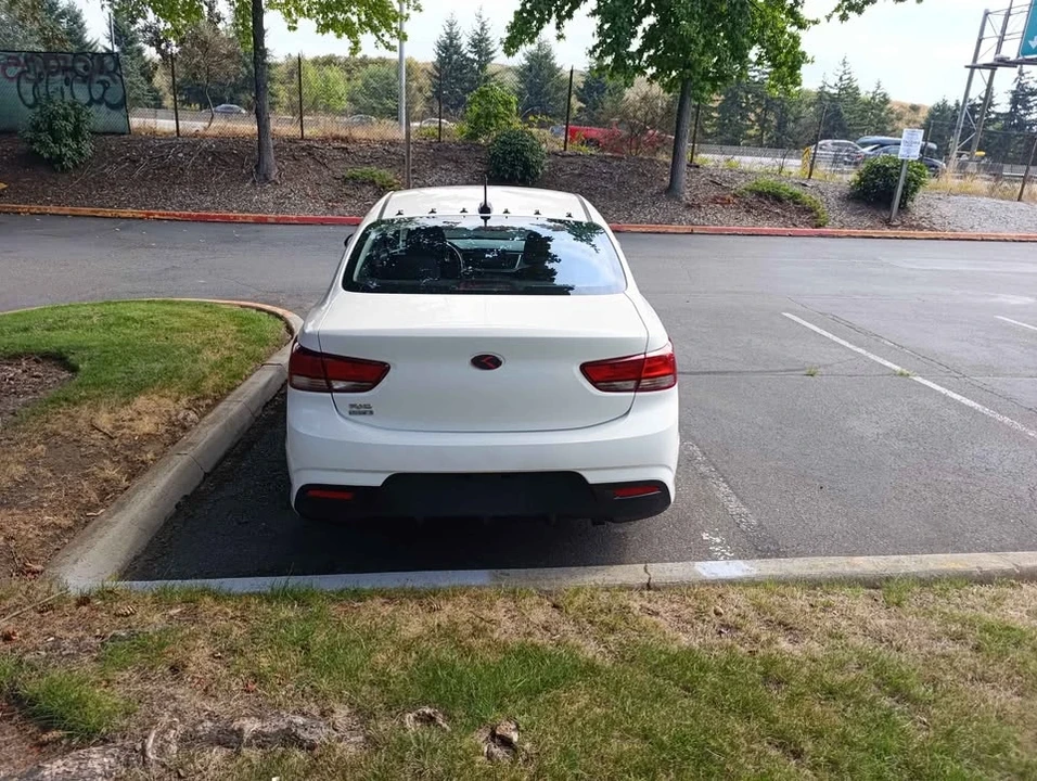 2018 Kia Rio - Image 14 of 14