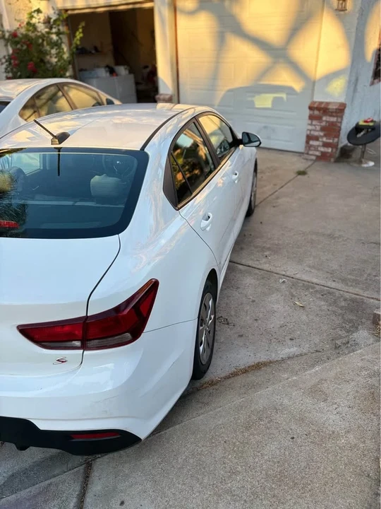 2018 Kia Rio - Image 5 of 7
