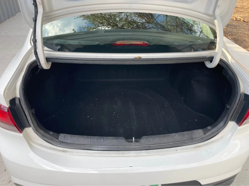 2018 Kia Rio - Image 10 of 12