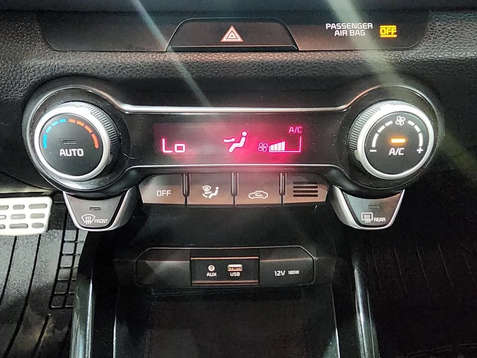2018 Kia Rio - Image 11 of 18