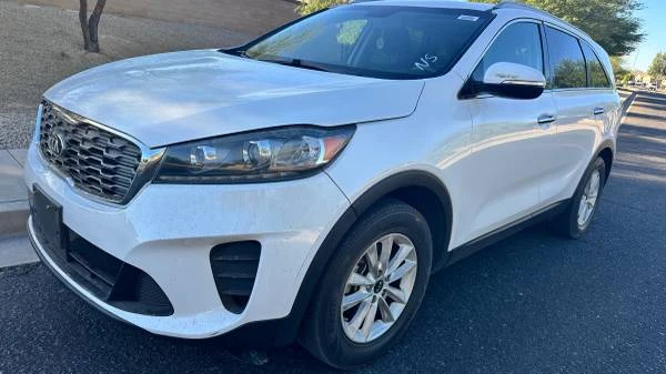 2018 Kia Sorento - Image 8 of 31