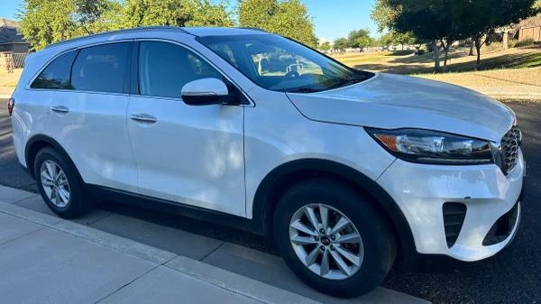 2018 Kia Sorento - Image 3 of 31