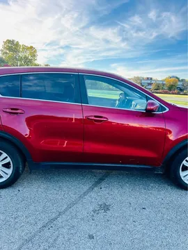2018 Kia Sportage - Image 2 of 14