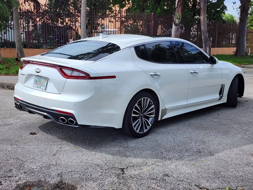 2018 Kia Stinger - Image 6 of 20