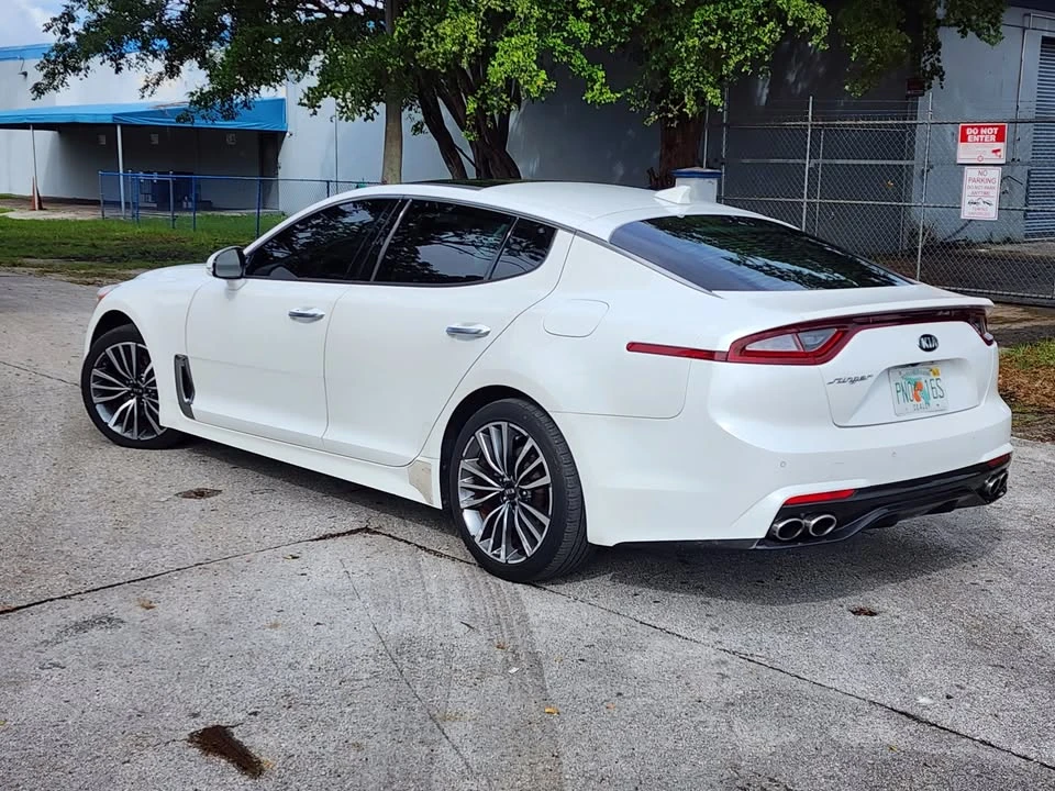 2018 Kia Stinger - Image 4 of 20