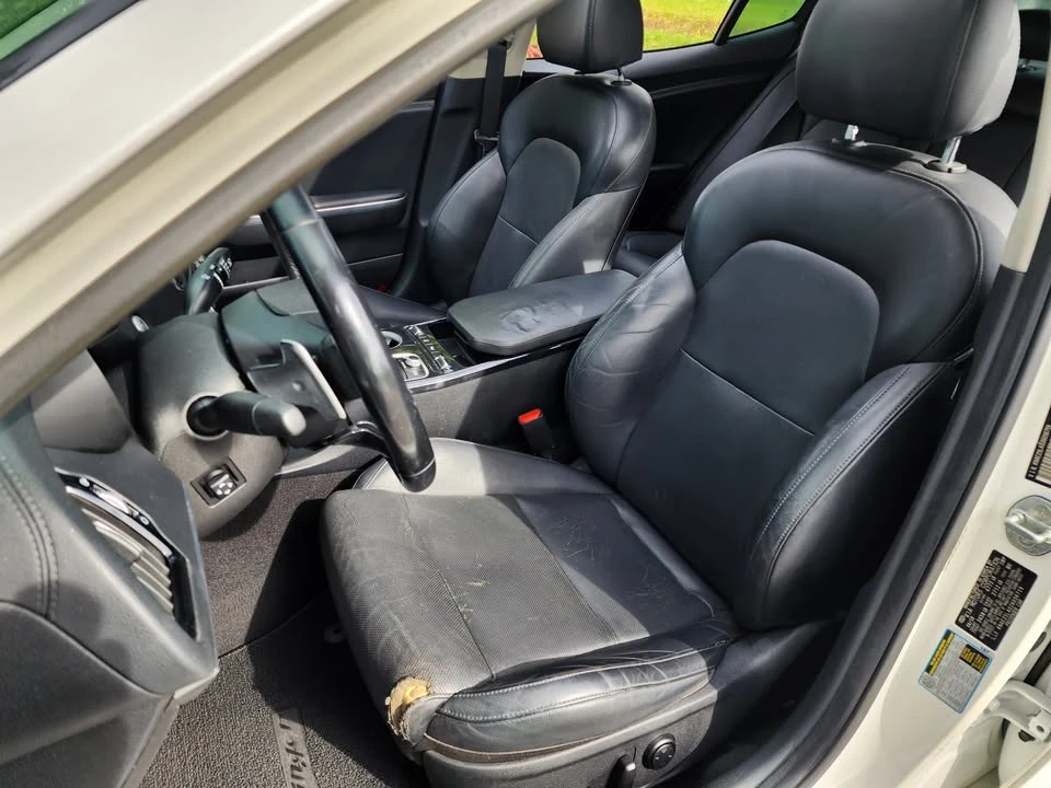 2018 Kia Stinger - Image 11 of 20