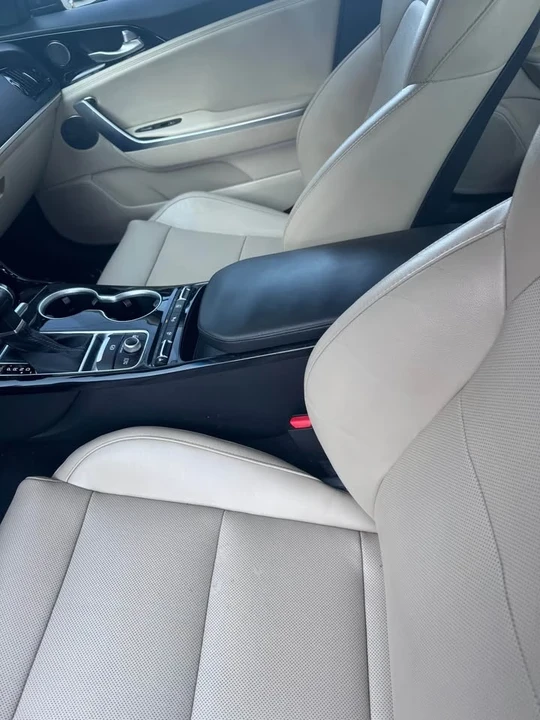 2018 Kia Stinger - Image 3 of 7