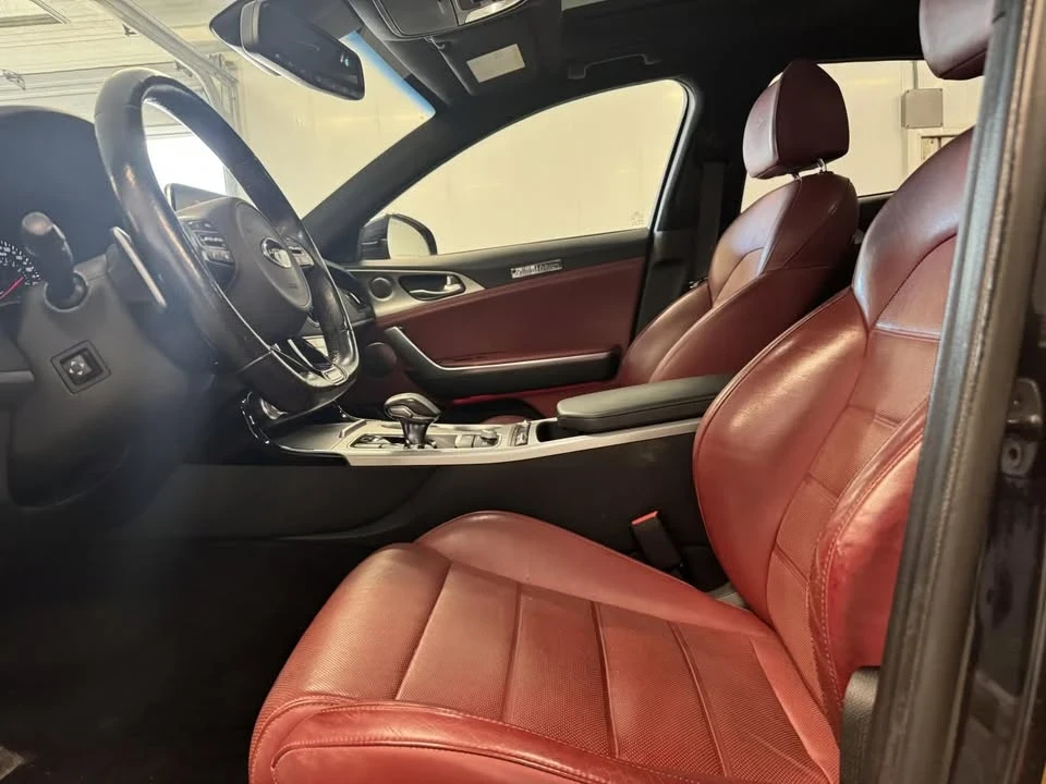 2018 Kia Stinger GT - Image 8 of 20