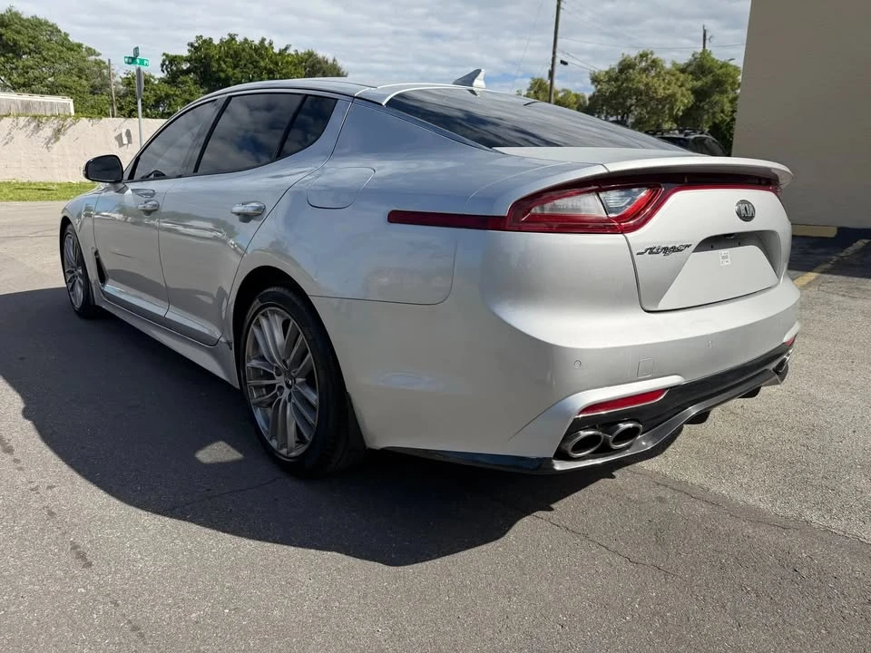 2018 Kia Stinger - Image 4 of 17