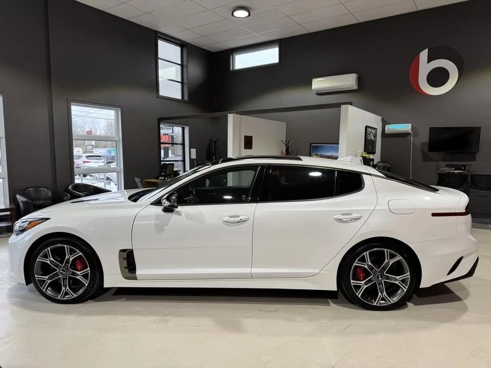 2018 Kia Stinger - Image 3 of 10