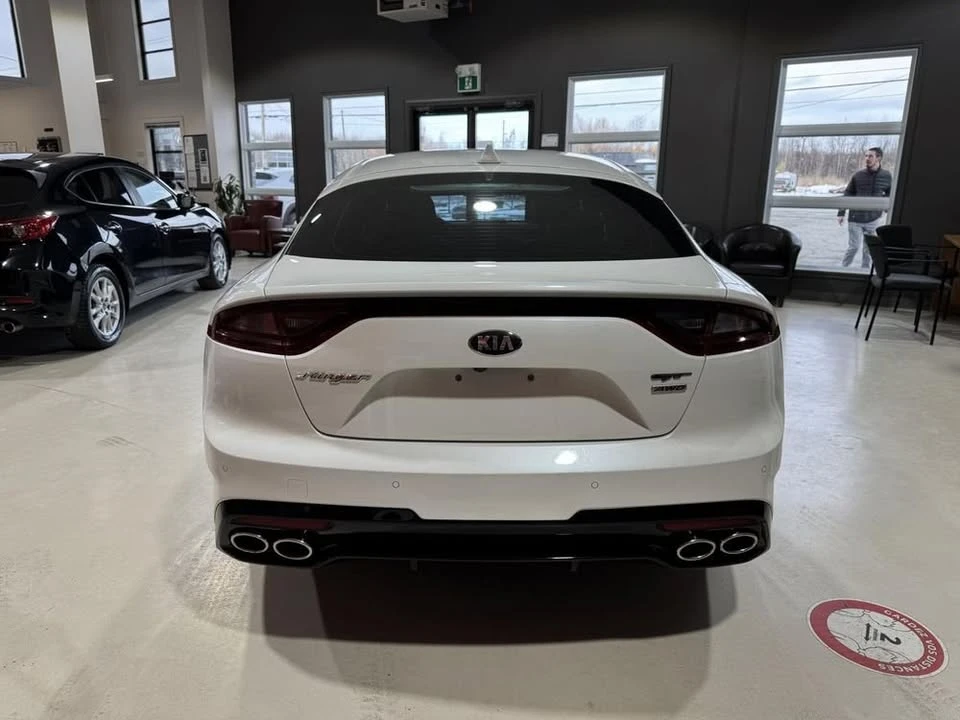 2018 Kia Stinger - Image 5 of 10