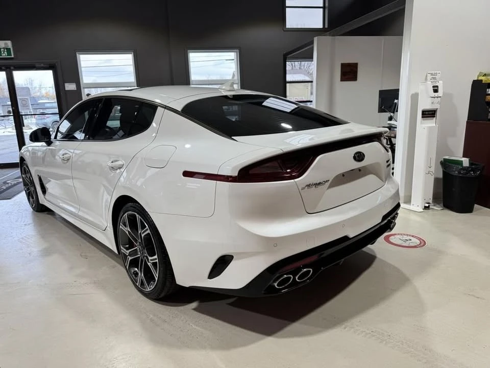 2018 Kia Stinger - Image 4 of 10